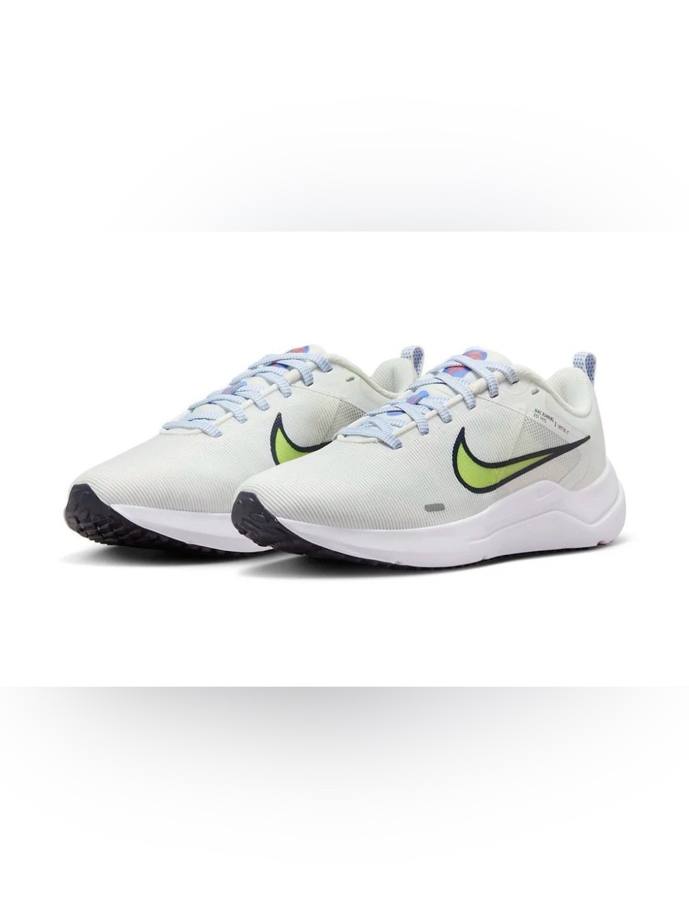 Nike Downshifter 12 Running Shoes Summit Men’s 10 Women’s 11.5 - Brand New